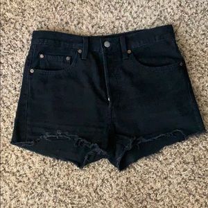 Levi’s 501 Shorts - Premium